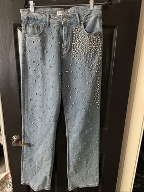Kiwi Light Blue rhinestone Studded Straight-Leg Jeans
